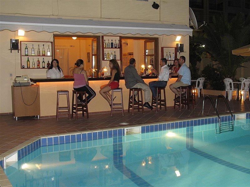 העיירה רתימנו Lefkoniko Complex-Beach And Bay מראה חיצוני תמונה