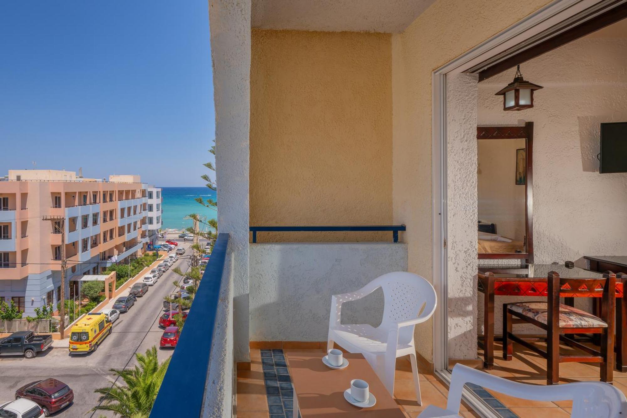 העיירה רתימנו Lefkoniko Complex-Beach And Bay מראה חיצוני תמונה
