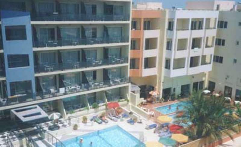 העיירה רתימנו Lefkoniko Complex-Beach And Bay מראה חיצוני תמונה